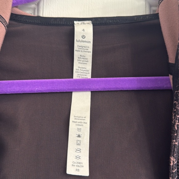 Lululemon define jacket - size 4 - Picture 7 of 7